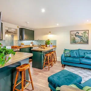 The Garden Flat Holiday home